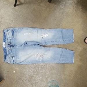 Torrid crops size 14 with white lace behind holes.